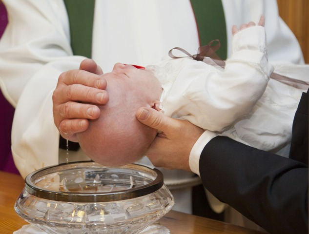 vaptisi-christening